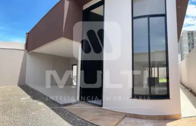 Casa com 3 quartos à venda no Grand Ville, Uberlândia 