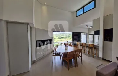 Casa em condomínio fechado com 3 quartos à venda no Terras Alpha Uberlândia, Uberlândia 