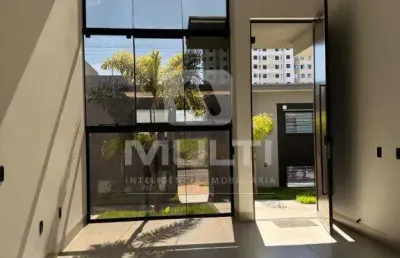 Casa com 3 quartos à venda no Grand Ville, Uberlândia 