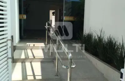 Apartamento com 3 quartos à venda em Saraiva, Uberlândia 