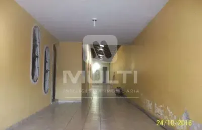 Casa com 4 quartos à venda no Custódio Pereira, Uberlândia 