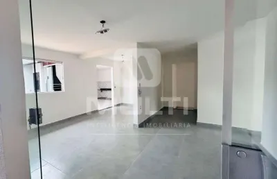 Casa com 3 quartos à venda no Santa Mônica, Uberlândia 