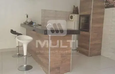 Casa com 2 quartos à venda no Nova Uberlândia, Uberlândia 
