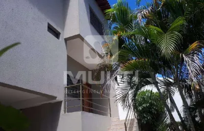 Casa com 5 quartos à venda no Vigilato Pereira, Uberlândia 