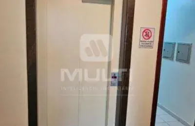 Apartamento com 3 quartos à venda no Osvaldo Rezende, Uberlândia 