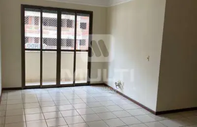 Apartamento com 3 quartos à venda em Saraiva, Uberlândia 