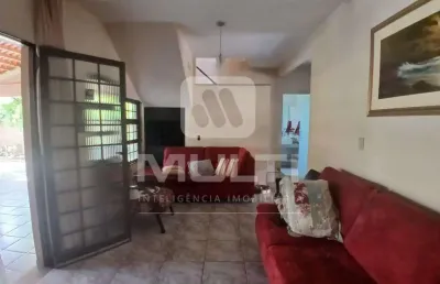 Casa com 3 quartos à venda no Chácaras Tubalina e Quartel, Uberlândia 