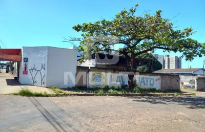 Terreno comercial à venda no Marta Helena, Uberlândia 