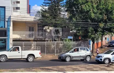 Casa com 4 quartos à venda no Centro, Uberlândia 