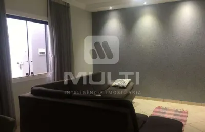 Casa com 4 quartos à venda em São Jorge, Uberlândia 