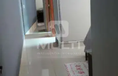 Casa com 3 quartos à venda no Centro, Uberlândia 