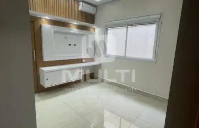 Casa em condomínio fechado com 3 quartos à venda no Alto Umuarama, Uberlândia 