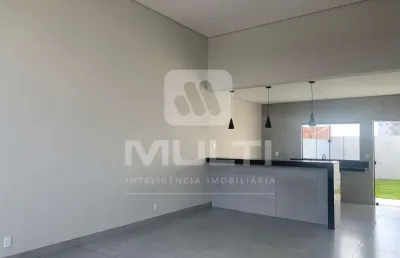 Casa com 3 quartos à venda no Jardim Brasília, Uberlândia 