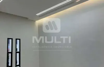 Casa em condomínio fechado com 3 quartos à venda no Alto Umuarama, Uberlândia 