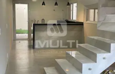 Casa com 3 quartos à venda em Granada, Uberlândia 