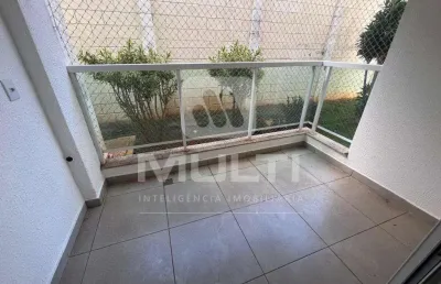 Apartamento com 2 quartos para alugar no Alto Umuarama, Uberlândia 