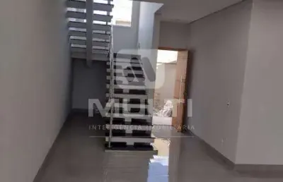 Casa com 3 quartos à venda no Aclimação, Uberlândia 