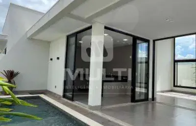 Casa em condomínio fechado com 3 quartos à venda no Alphaville, Uberlândia 