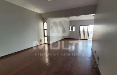 Apartamento com 3 quartos à venda no Centro, Uberlândia 