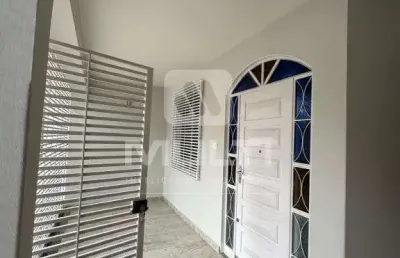 Casa com 4 quartos à venda no Centro, Uberlândia 