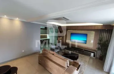 Casa com 3 quartos à venda na Cidade Jardim, Uberlândia 
