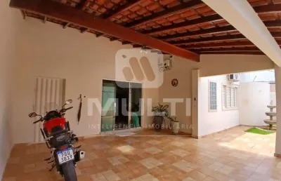 Casa com 4 quartos à venda no Jaraguá, Uberlândia 