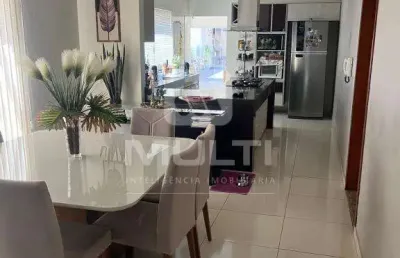Casa com 4 quartos à venda no Tibery, Uberlândia 