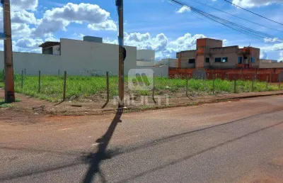 Terreno comercial à venda no Novo Mundo, Uberlândia 