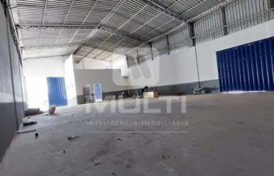 Barracão / Galpão / Depósito à venda no Pacaembu, Uberlândia 