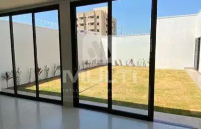Casa com 3 quartos à venda no Novo Mundo, Uberlândia 
