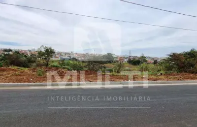 Chácara / sítio à venda no Chácaras Tubalina e Quartel, Uberlândia 