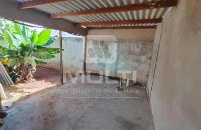 Casa com 3 quartos à venda no Jardim Brasília, Uberlândia 