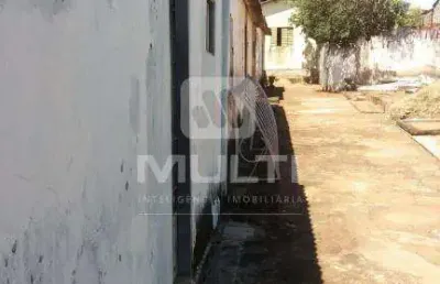 Casa com 5 quartos à venda no Osvaldo Rezende, Uberlândia 