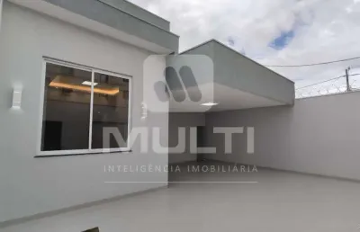 Casa com 3 quartos à venda no Novo Mundo, Uberlândia 