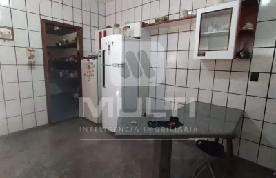 Casa com 3 quartos à venda no Vigilato Pereira, Uberlândia 