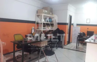 Barracão / Galpão / Depósito à venda no Brasil, Uberlândia 