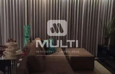 Apartamento com 2 quartos à venda no Martins, Uberlândia 