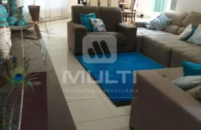 Chácara / sítio com 4 quartos à venda no Morada do Sol, Uberlândia 