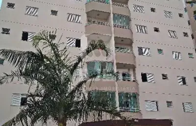 Apartamento com 3 quartos para alugar no Tubalina, Uberlândia 