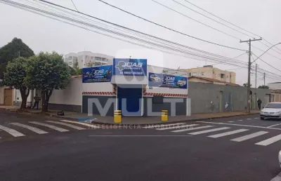 Casa com 2 quartos à venda em Saraiva, Uberlândia 