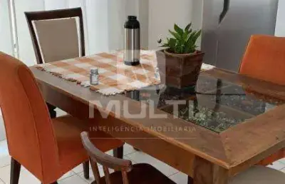 Casa com 3 quartos à venda no Jardim Karaíba, Uberlândia 