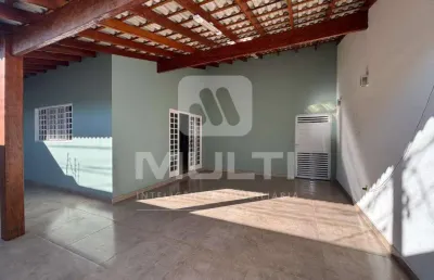 Casa com 3 quartos à venda no Vigilato Pereira, Uberlândia 