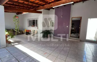 Casa com 2 quartos à venda no Santa Mônica, Uberlândia 