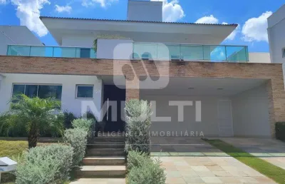 Casa em condomínio fechado com 4 quartos à venda no Jardins Roma, Uberlândia 