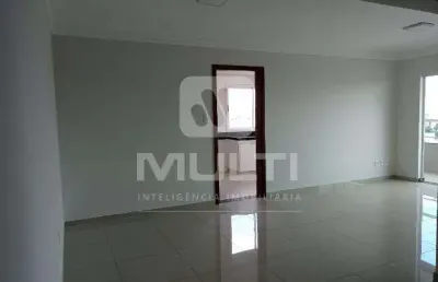 Apartamento com 3 quartos para alugar em Saraiva, Uberlândia 