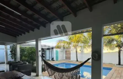 Casa com 3 quartos à venda na Cidade Jardim, Uberlândia 