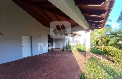 Casa em condomínio fechado com 4 quartos à venda no Jardim Sul, Uberlândia 