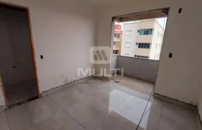 Cobertura com 3 quartos à venda no Santa Mônica, Uberlândia 