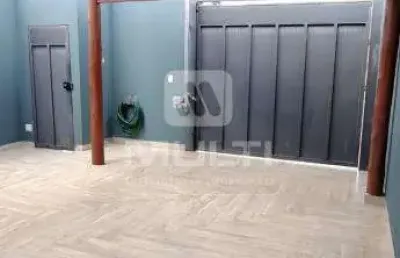 Casa com 3 quartos à venda no Novo Mundo, Uberlândia 