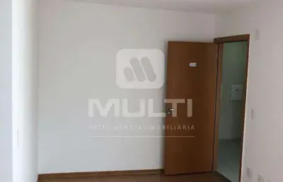 Apartamento com 2 quartos para alugar no Jardim Holanda, Uberlândia 
